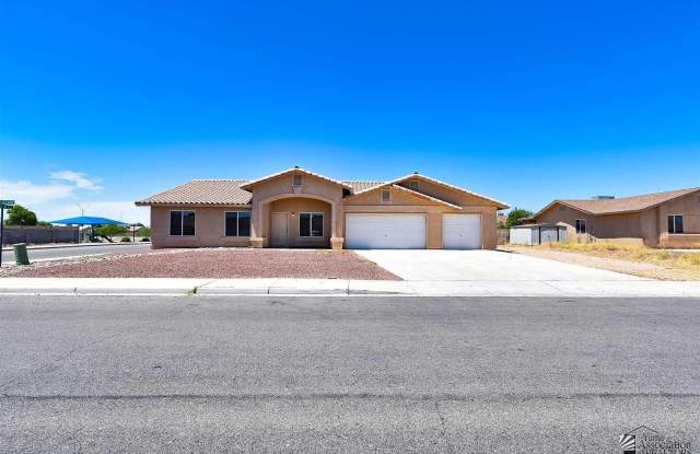 6212 E 43 ST photos photos
