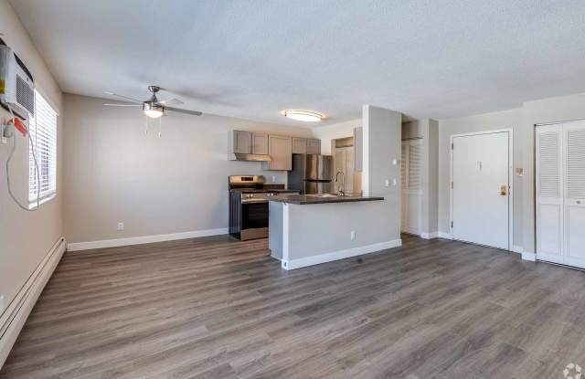 7th Avenue Apartments Gallery 2