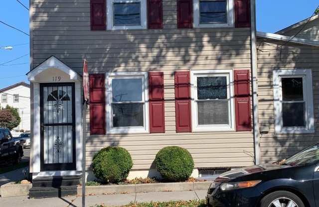 119 FRANKLIN Street unit: 1 - 119 Franklin Street, Bristol, PA 19007