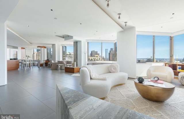 210 W RITTENHOUSE SQUARE photos photos