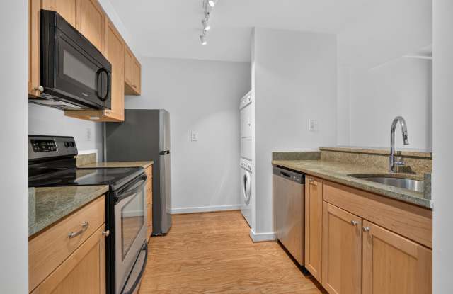 875 N Street Apartments photos photos