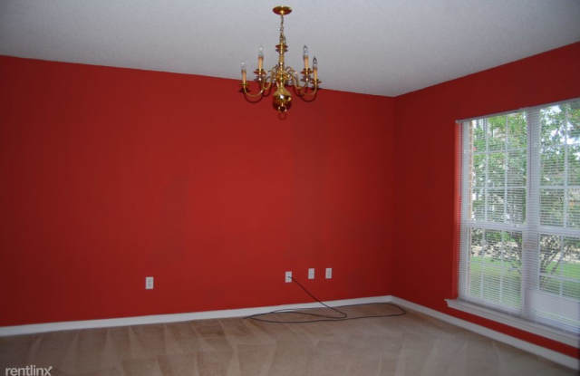 9 Pine Lake Ct Gallery 4