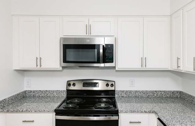 Crofton Village Apartments Gallery 4