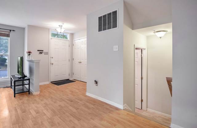 18806 Harmony Woods Lane Gallery 4