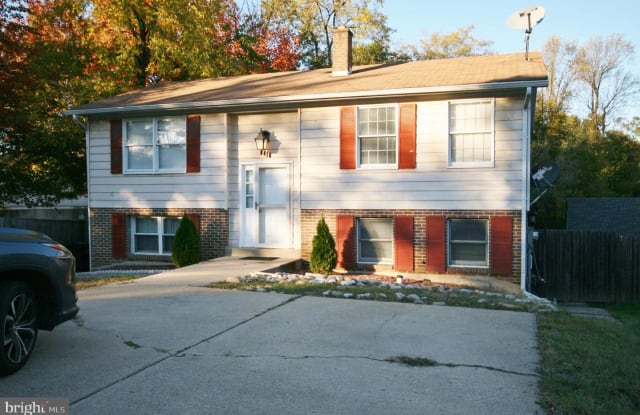 8410 LOCUST GROVE DR - 8410 Locust Grove Drive, South Laurel, MD 20707