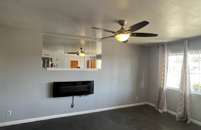 9708 Gardenia Ct Gallery 3