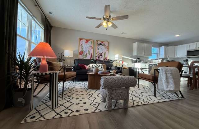 Premier New Construction Right Next To WEC. Gallery 4