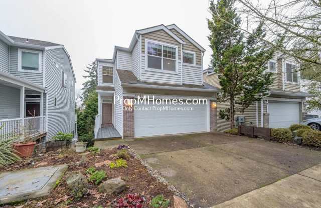 Spacious Three Bedroom Home on Bull Mountain - Gated Street! - 15822 Southwest Cherrywood Lane, Bull Mountain, OR 97224