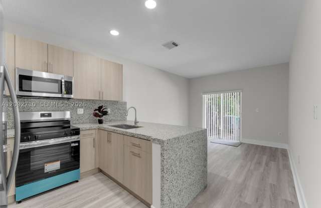 11245 SW 231st Ln Gallery 2
