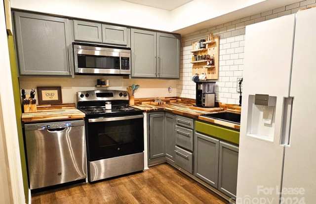 7403 Ashfield Court photos photos