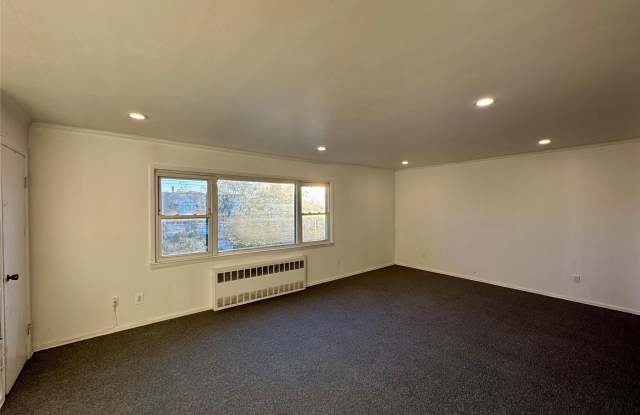 58 Cohill Road unit: 2Nd. Fl. - 58 Cohill Road, Valley Stream, NY 11580