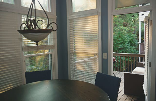 1280 Creekside Terrace Se - 1280 Creekside Ter SE, Smyrna, GA 30082