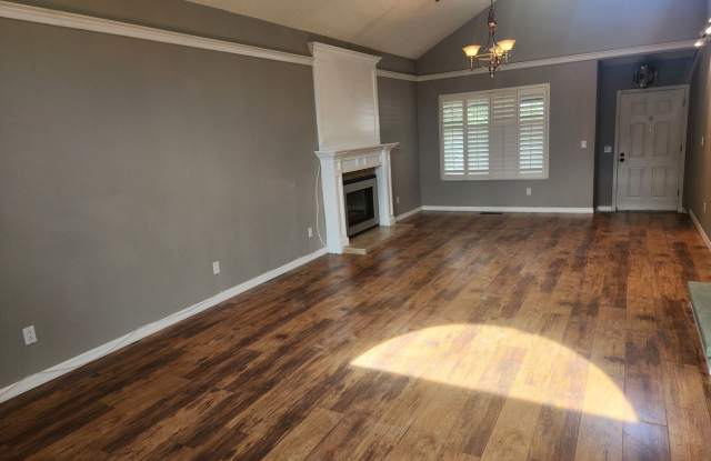 3 bedroom, 2.5  bathroom Single Family home in Rohnert Park Gallery 4
