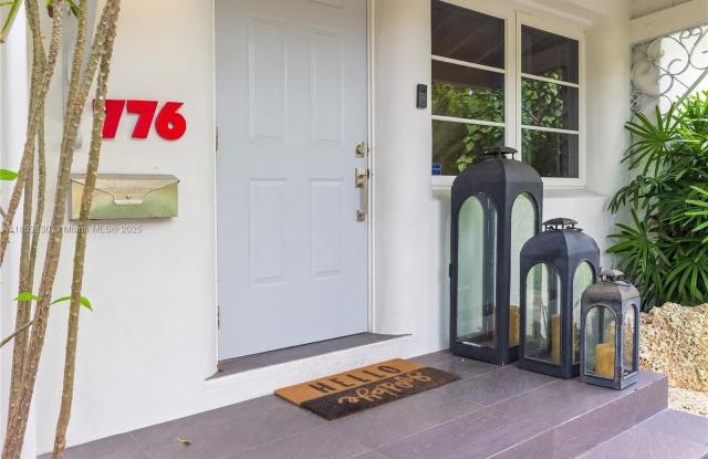 776 NE 74th St photos photos