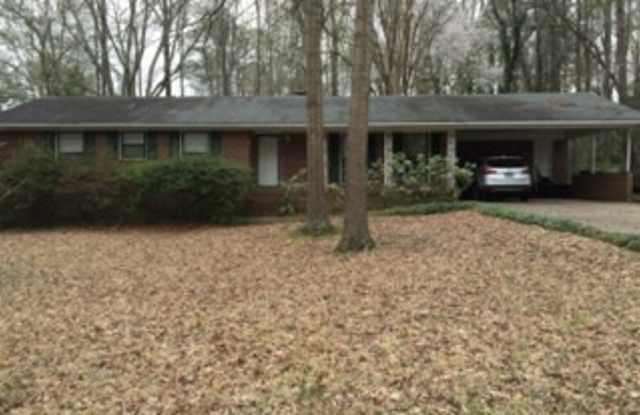 3B/2B Home Available May! photos photos