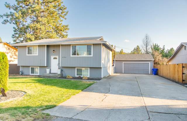6204 E 10TH AVE photos photos