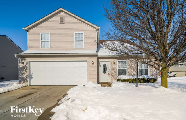 12410 Deerview Drive - 12410 Deerview Drive, Noblesville, IN 46060