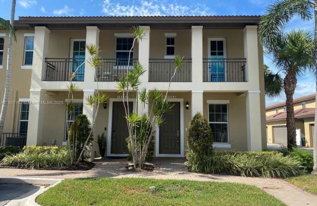 14664 SW 14th St photos photos