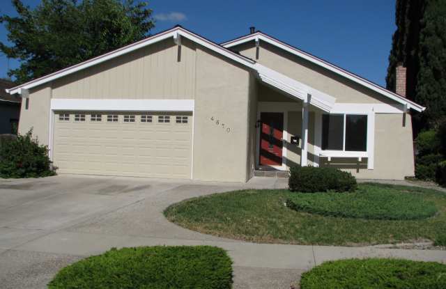 4670 Holycon Circle photos photos