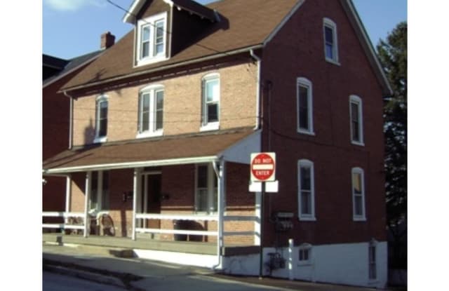 547 WASHINGTON AVENUE - 547 Washington Avenue, Phoenixville, PA 19460