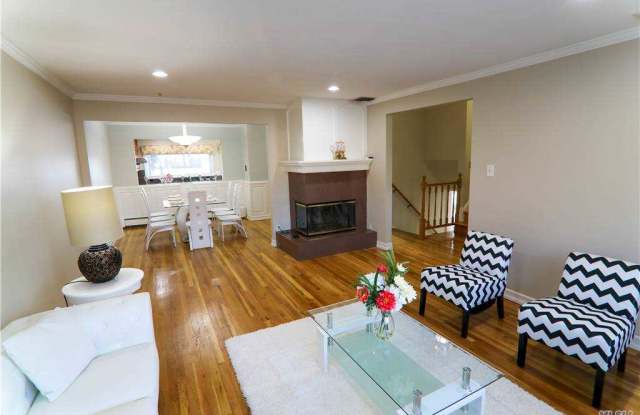 120 Seaman Road Gallery 2