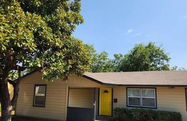 8424 Bunche Drive - 8424 Bunche Drive, Dallas, TX 75243