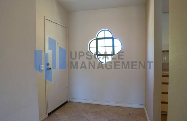 34005 Calle Mora Gallery 3