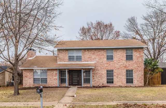 3827 WESTMINSTER DR - 3827 Westminster Drive, Carrollton, TX 75007