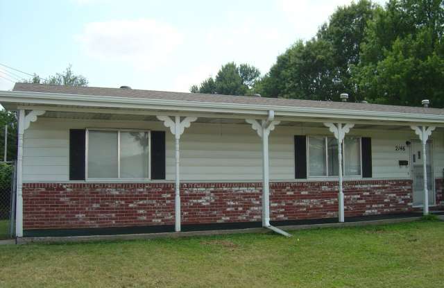 2146 E BENNETT ST. - NO PETS - CALL OFFICE FOR FOR SHOWING INFORMATION photos photos