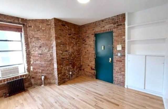 50 Macdougal Street photos photos