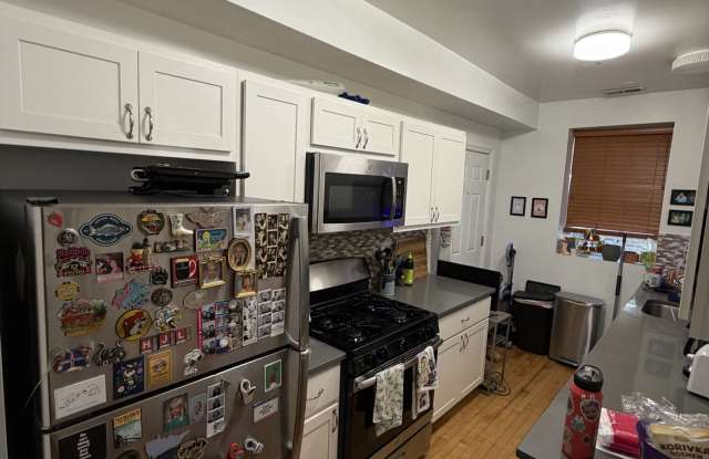 6510 North Glenwood Avenue Gallery 2