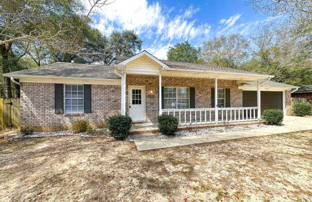 3 Bedroom 2 Bath home in Marblehead Estates, located in Milton, FL! photos photos