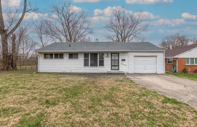 3224 August Avenue - 3224 August Avenue, Middletown, OH 45044