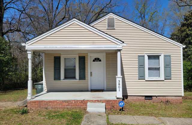 2 Bedroom 1 Bathroom House photos photos