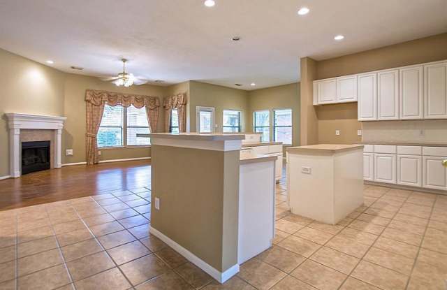7726 Trophy Place Drive Gallery 4