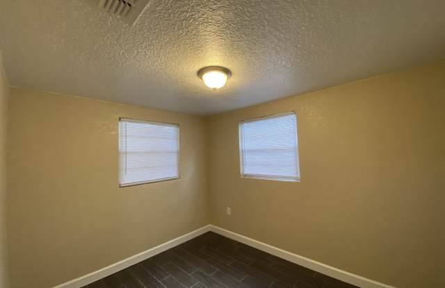 37147 Marlu Ln Gallery 4