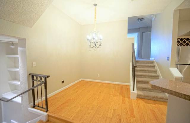 621 Island Place Way Gallery 4