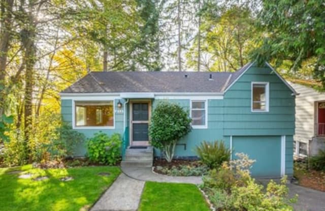 2131 Ne 102nd St - 2131 Northeast 102nd Street, Seattle, WA 98125