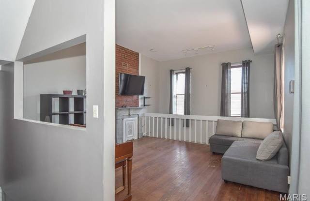 2350 S 10th Street Gallery 4