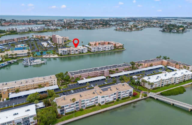 7625 SUN ISLAND Drive S photos photos