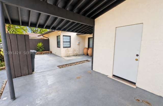 22344 Palomita Dr Gallery 2