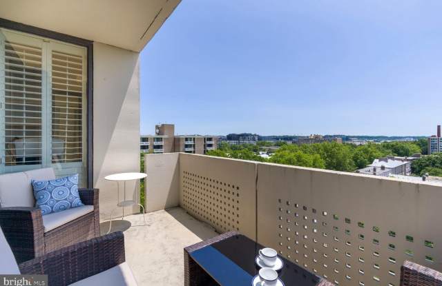1245 4TH STREET SW - 1245 4th Street Southwest, Washington, DC 20024