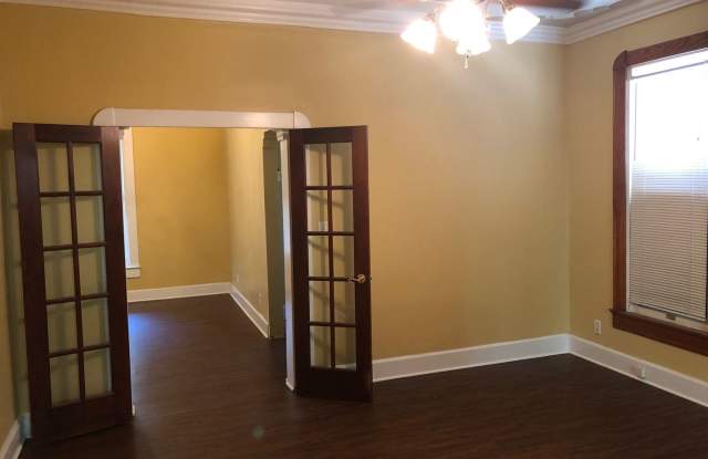 1705 S Talbott Street Gallery 3