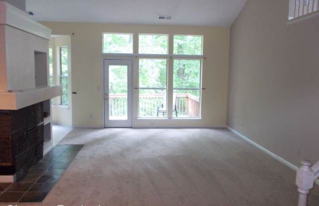 10325 Ashley Farm Drive Gallery 2