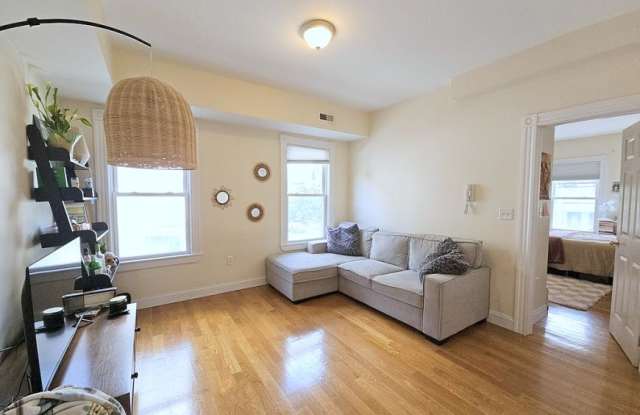 245 Walden St. photos photos