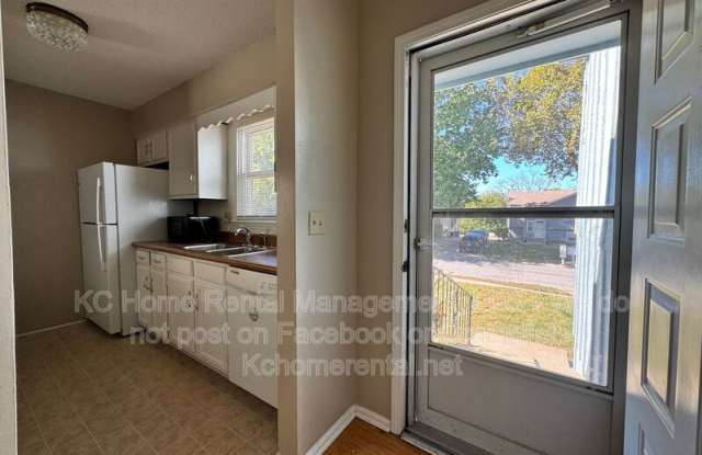 6317 Hallet St. Gallery 4