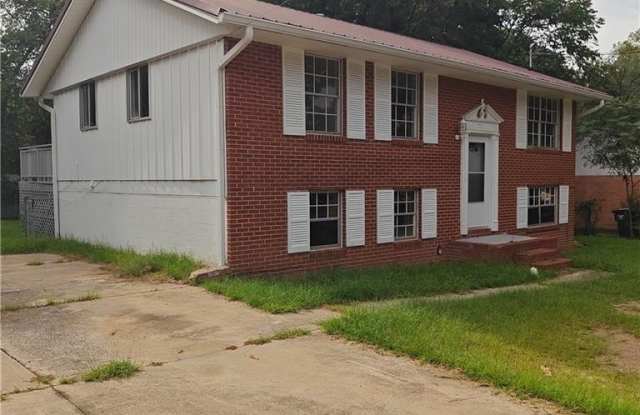 423 Alabama Avenue Gallery 2
