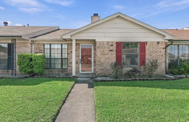 1010 Green Meadow Gallery 1