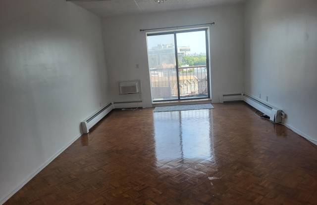 54-09 108 Street Gallery 1