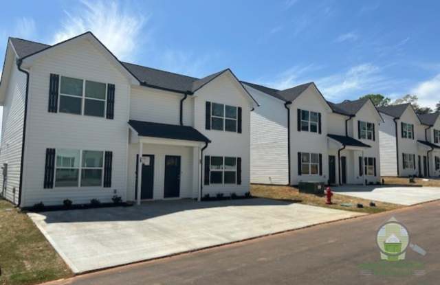17 Wofford Pine Drive photos photos